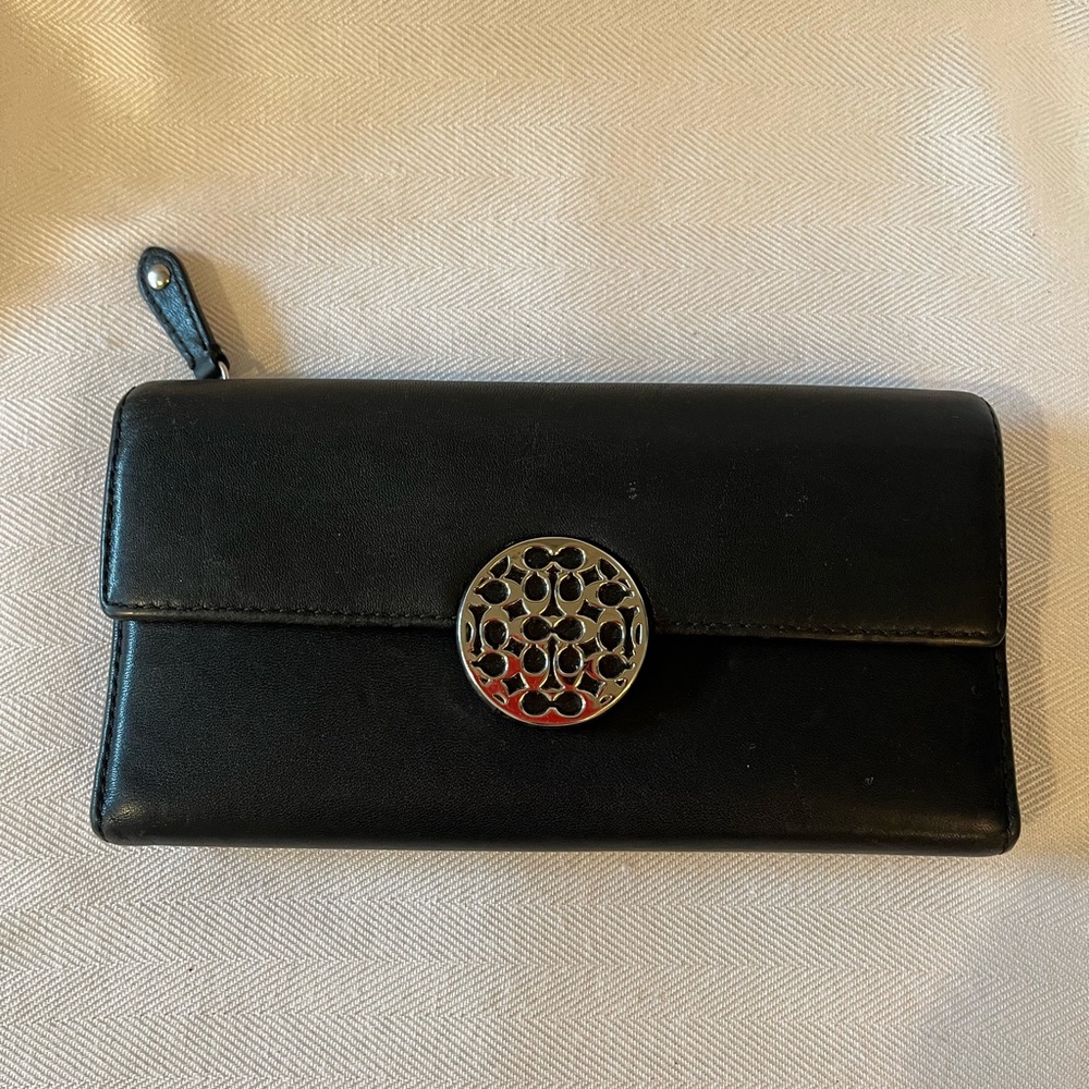 COACH black leather Gold Signature snap close, organizer, coin zip wallet